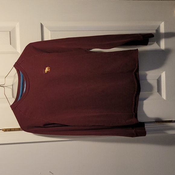 Abercrombie & Fitch - Picture 1 of 5